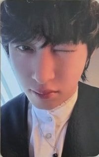 《WONDERLAND》 Fairytale版 專輯卡 