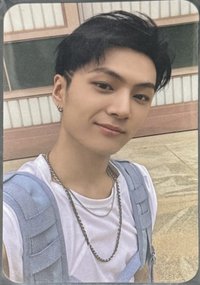 迷三 yzy 簽售卡 