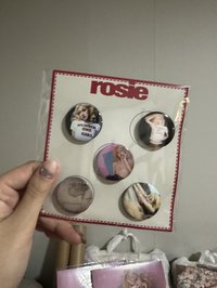 B版徽章組（內有五個徽章）