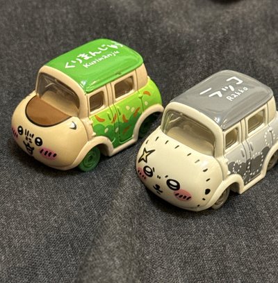 吉伊卡哇 Tomica 迴力車