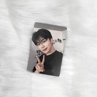 朴乾旭（明顯小洞）