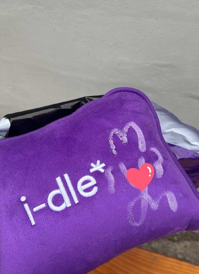 i-dle 展覽 薇娟親簽