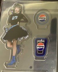 百事 立牌 