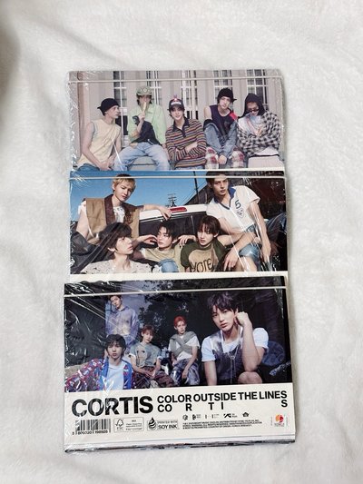 CORTIS COLOR OUTSIDE THE LINE 迷一 空專