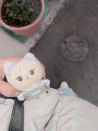威威