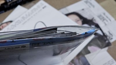 全專 現貨【美國官網】ILLIT 有拆封簽名專輯 NOT CUTE ANYMORE (已確認簽名卡)