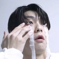 Yu🧸（2/7-2/11 暫停出貨與回覆）