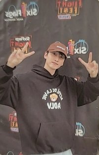 正規11 Vol.2 專輯卡 