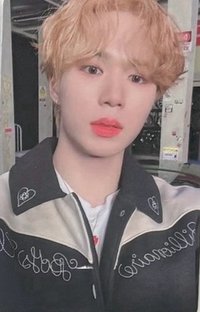 迷你四輯 專輯卡 