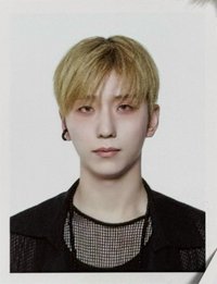 <Beautiful Mind>World Tour 周邊卡 ID證件照