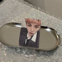 眼睛大的像銅鈴