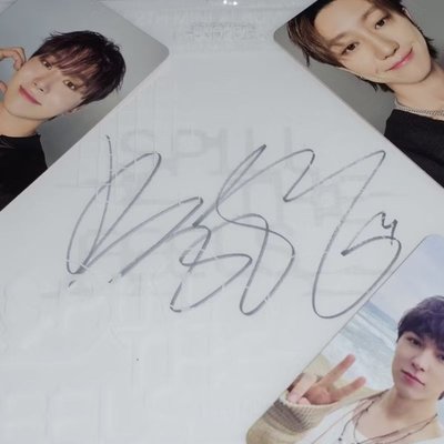全專 ✨️ 隨機出貨【美國官網 】SEVENTEEN 親筆簽名 簽名卡 SPILL THE FEELS 迷12
