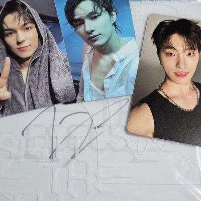 全專 ✨️ 隨機出貨【美國官網 】SEVENTEEN 親筆簽名 簽名卡 SPILL THE FEELS 迷12