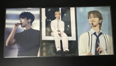 FOLLOW FOLLOW 隨機卡