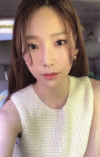 Lil' Touch 專輯卡 