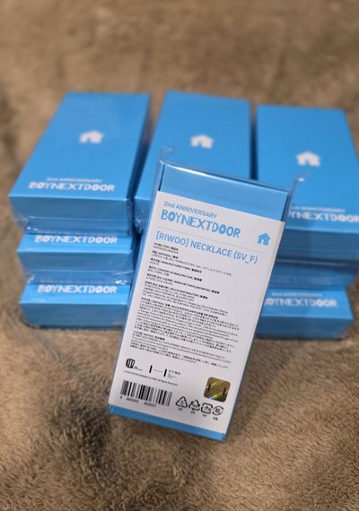 直出✨️ 餘量 二周年項鍊✨️全新未拆含卡✨️