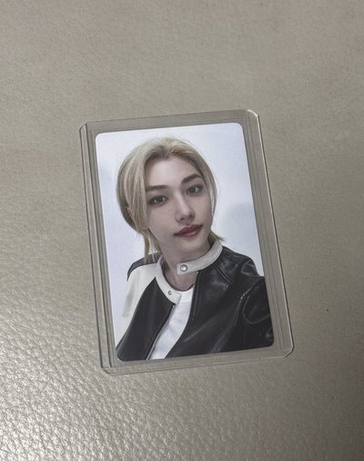 5-STAR yzy 1.0 簽售卡 菲中背