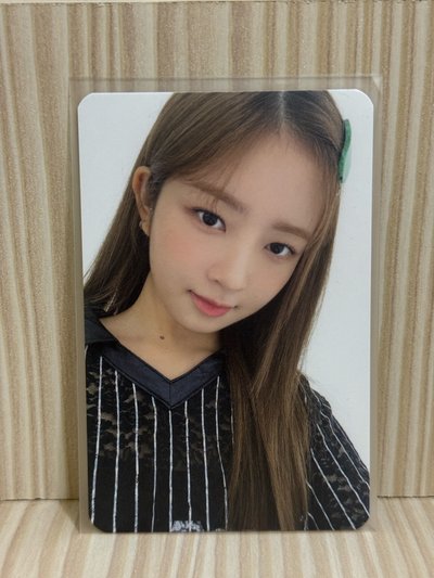 IVE 怜卡小組（有一張是特典）