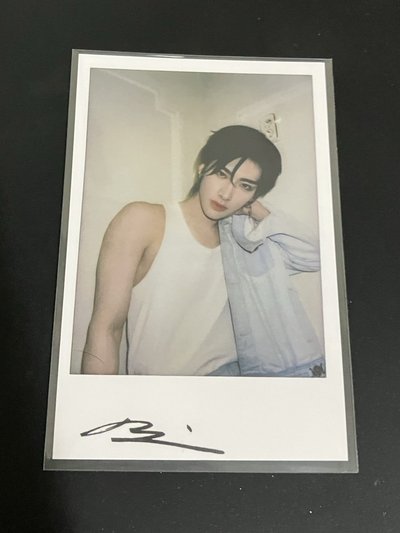 zb1 Ricky費加羅雜誌卡（拍立得）