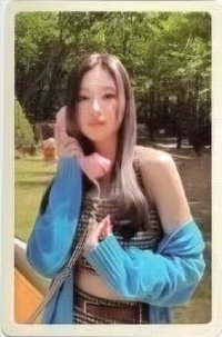 BETWEEN 1&2 專輯卡 預購禮