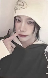 迷一 ju 線上12.0 簽售卡 點鼻子