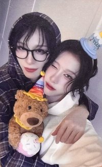 UXLXVE ju 線上10.0 (B) 簽售卡 