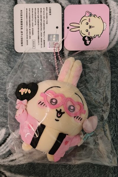 天貓 應援兔 手燈兔 團扇兔 螢光兔