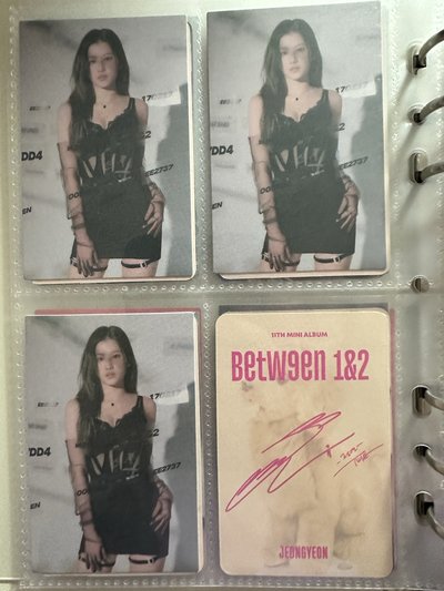 Mini 11 BETWEEN 1&2專卡