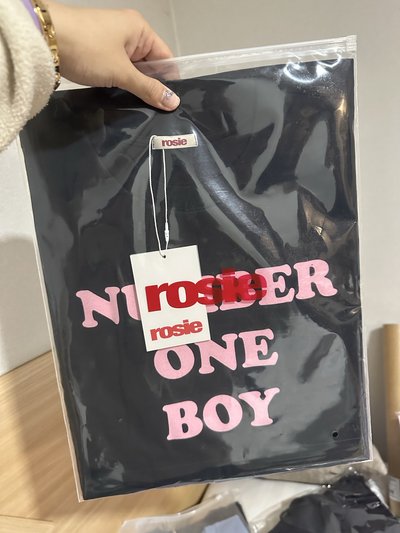 rosie 快閃限定T恤 Number One Girl 系列
