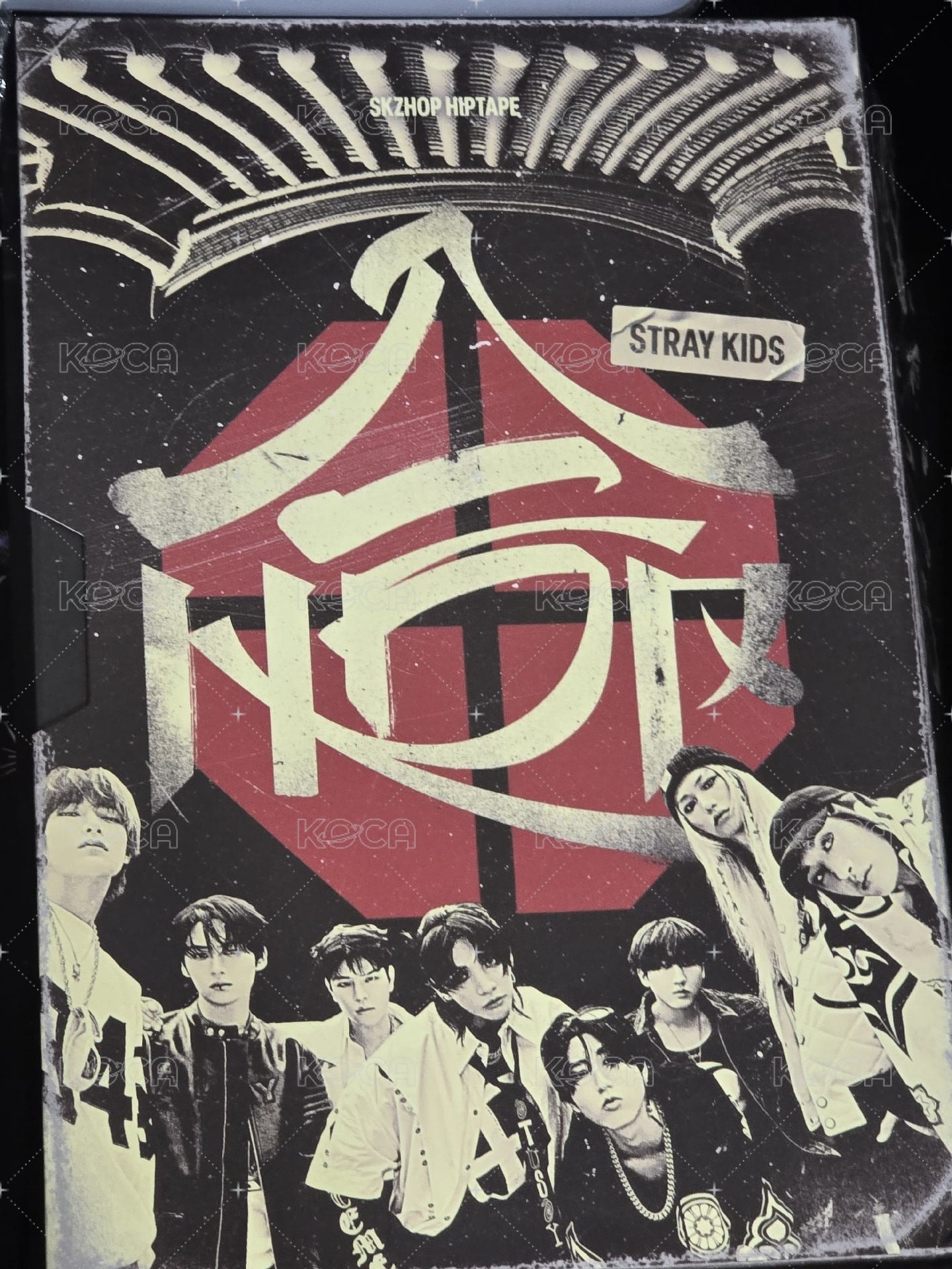 合 紅 無貼紙