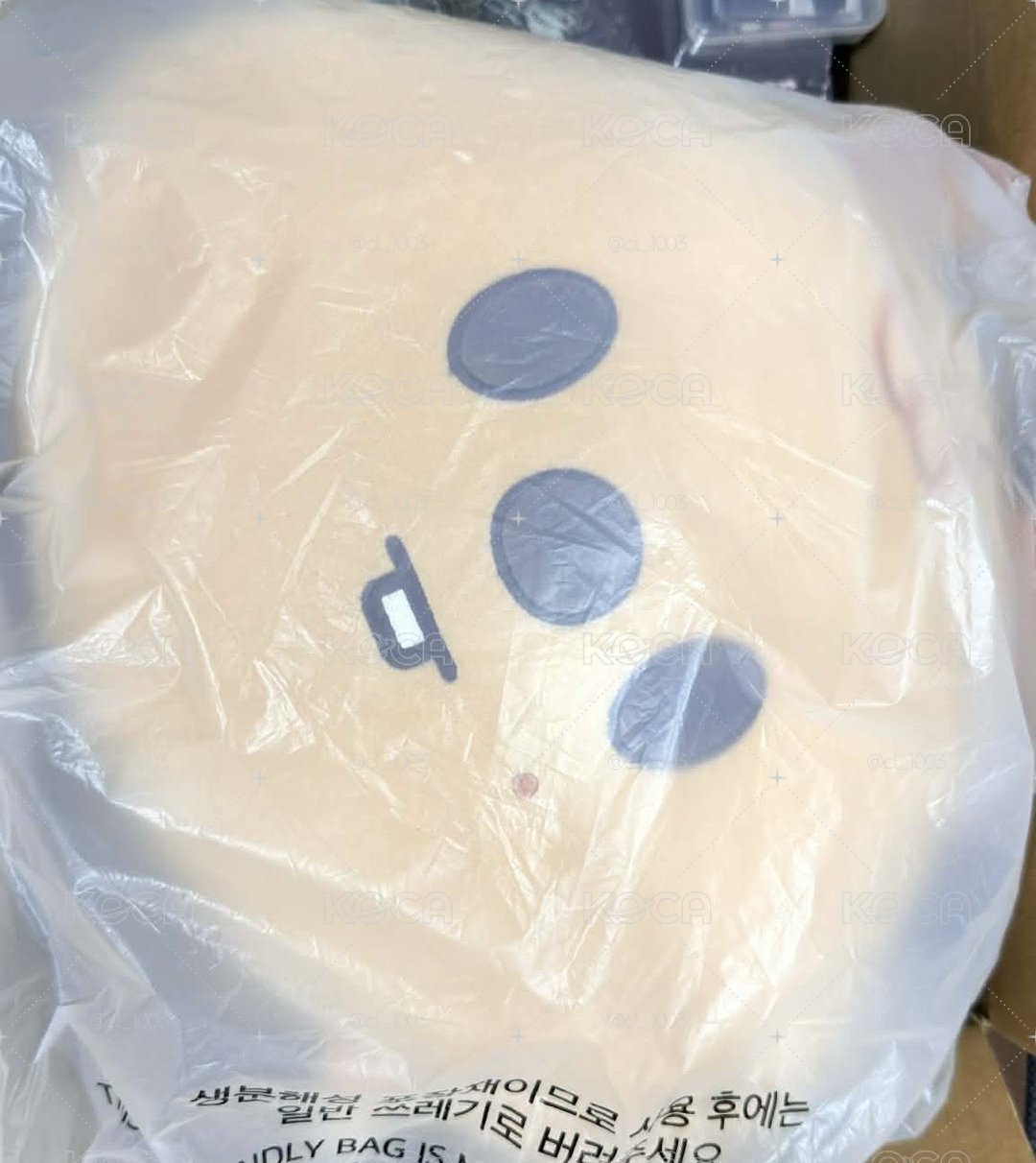 闊卡抱枕+城手機磁吸卡夾