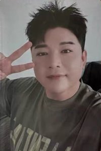 正規12 yzy 香港線下 簽售卡 