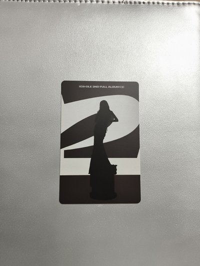 I-DLE YUQI 正規二 專卡