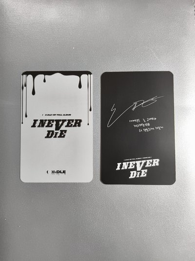 I-DLE SOYEON 正規一專卡+特典卡