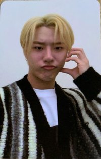 WOOPS! yzy 特典卡 