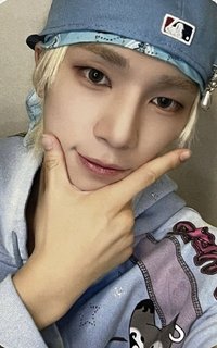 迷二 sw 線下 5.0 合照會 簽售卡 