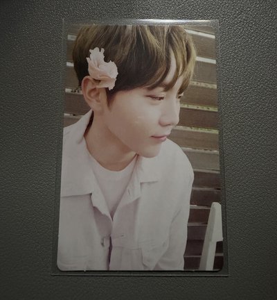 SEVENTEEN seungkwan 正二白