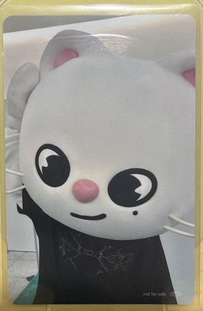 黃鉉辰hollow塔店特典