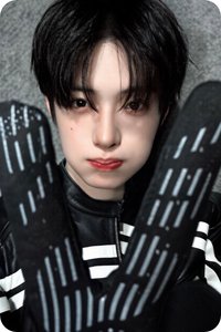 迷一 sr V字中間的臉 特典卡 