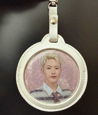 25年飯咪徽章榮