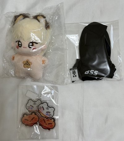 25年飯咪徽章榮（綁1）