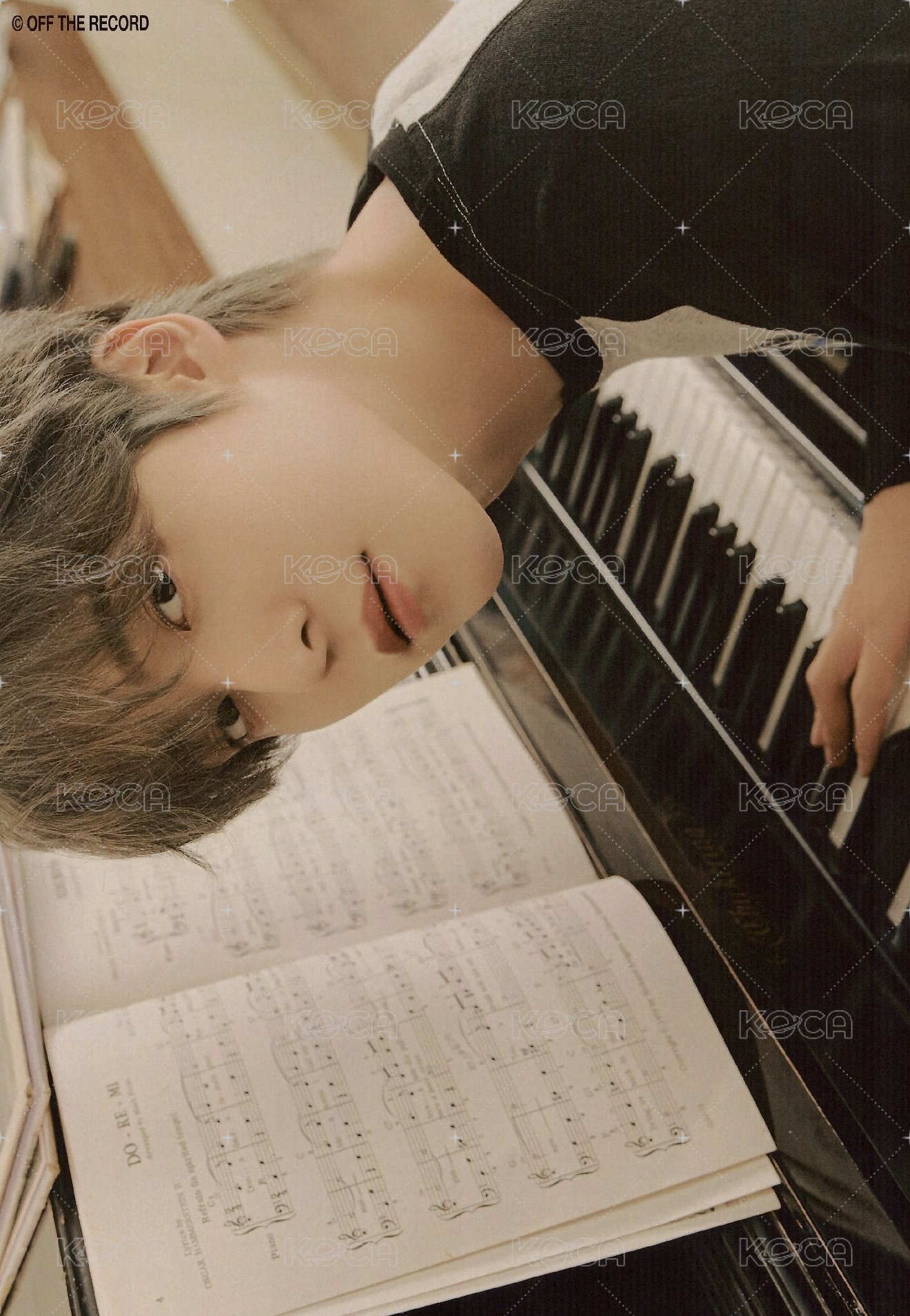 2025年曆 明信片  背面