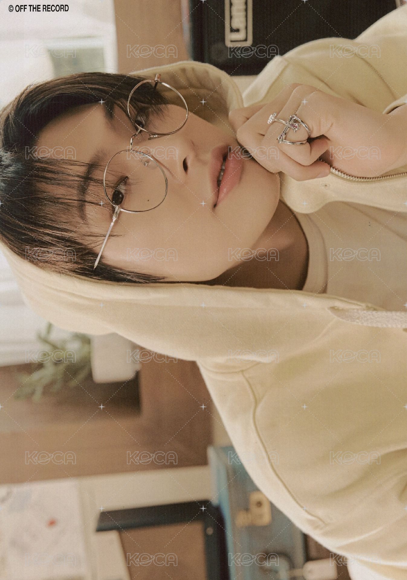 2025年曆 明信片  背面