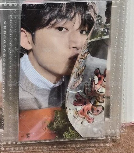 消費期限 環球 特典卡  珉奎