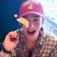 被男友狠狠地推入卡坑