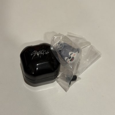 Stray kids 方燦 小狼扭蛋戒指💍