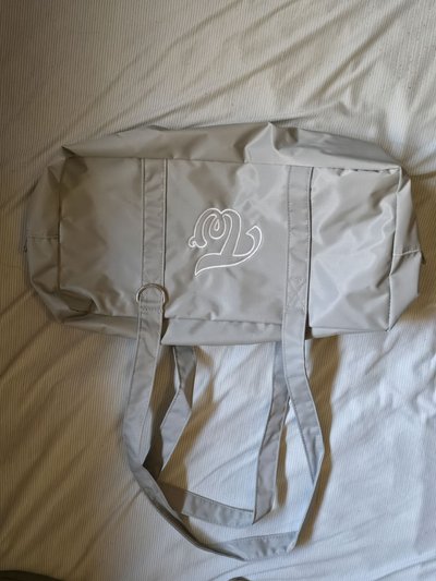 TWICE高雄快閃店波士頓包