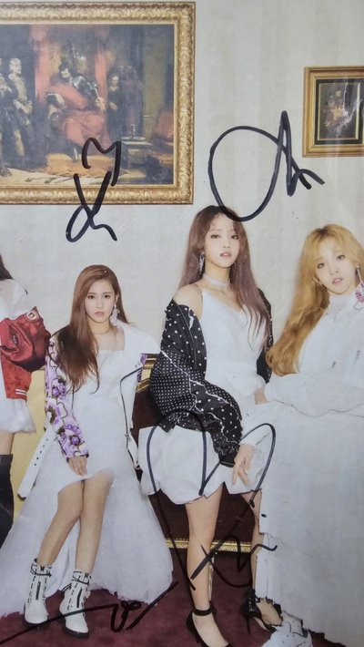 絕版【Mwave 簽專】I MADE (G)I-DLE 簽名 簽專 親簽 簽名專輯