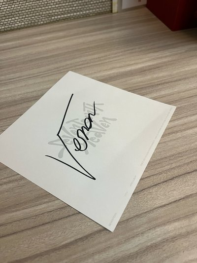 SEVENTEEN 空專大盤 Vernon 簽*2