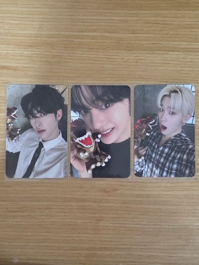 正規一 Soundwave 特典卡 恐龍款